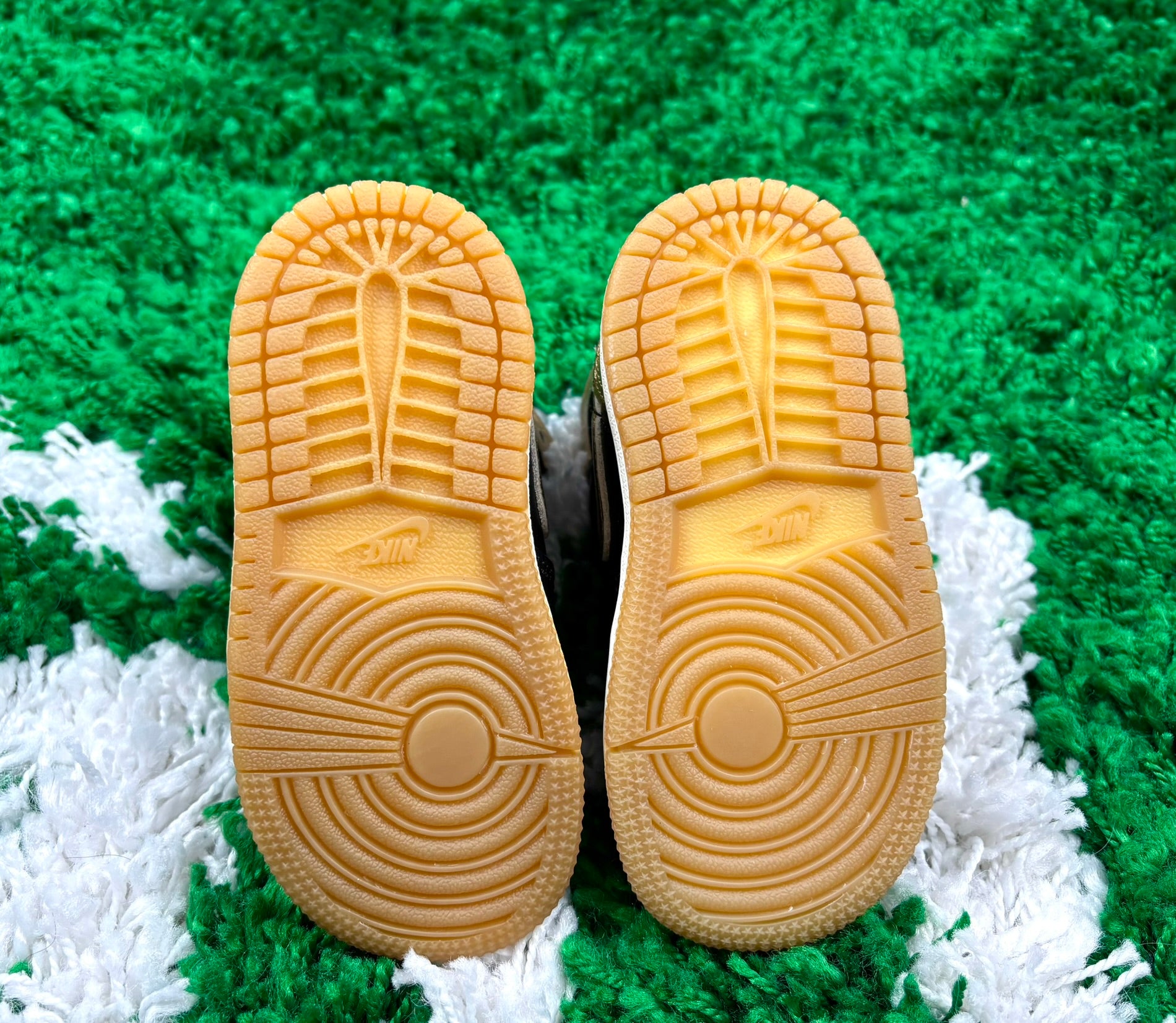 Air Jordan 1 Metallic Gold (Toddler)