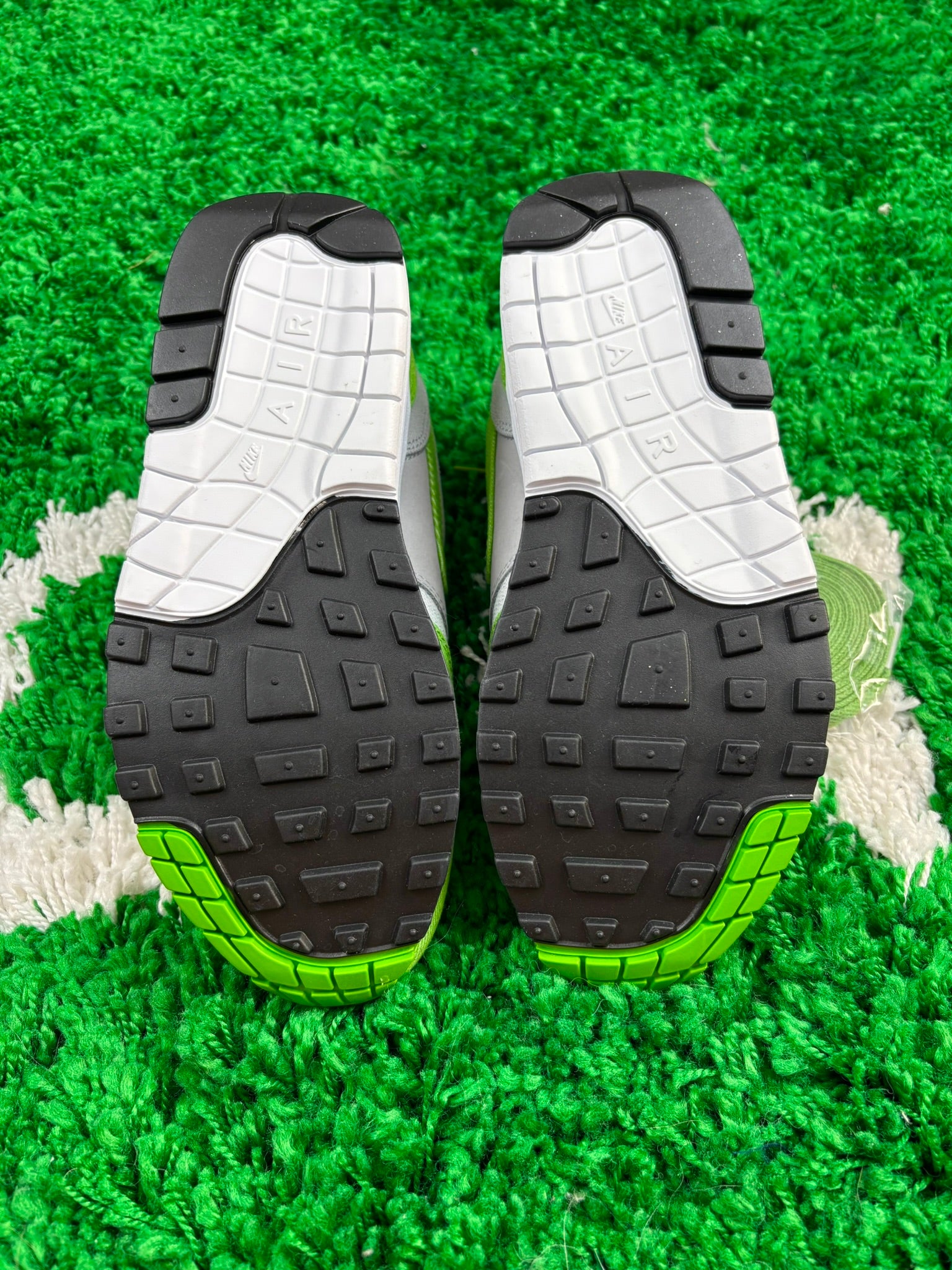 Patta x Nike Air Max 1 20th Anniversary Chlorophyll