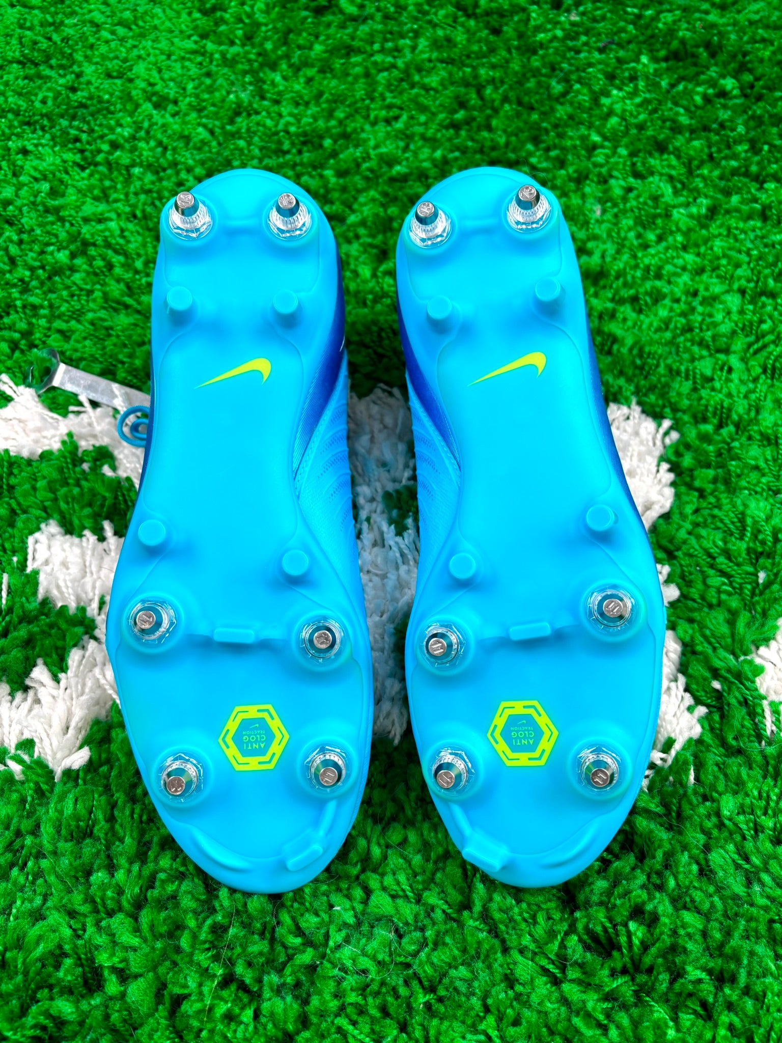 Nike Phantom GX 2 Academy SG-Pro Blue Fury