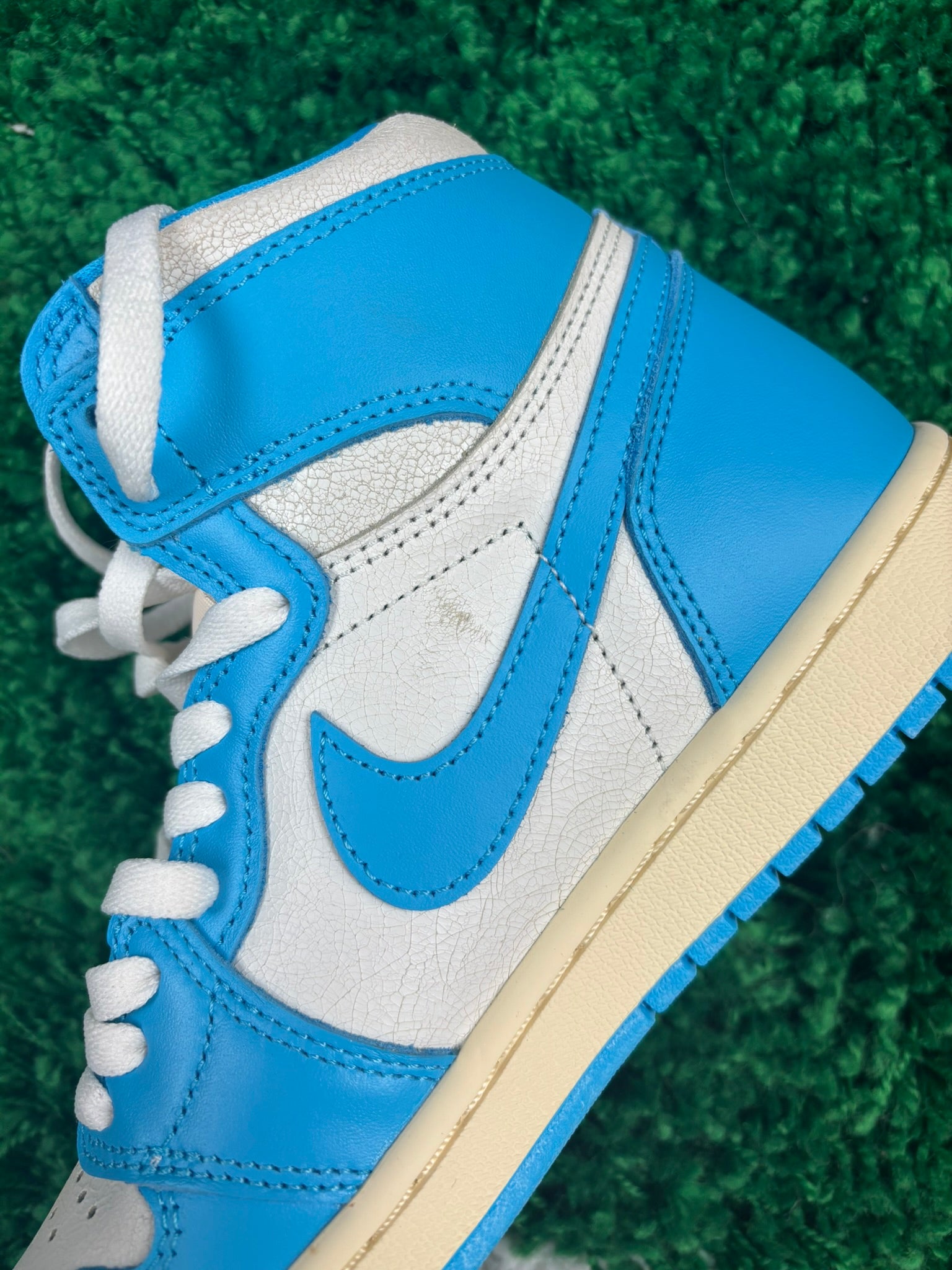 Air Jordan 1 Retro High Og UNC Reimagined