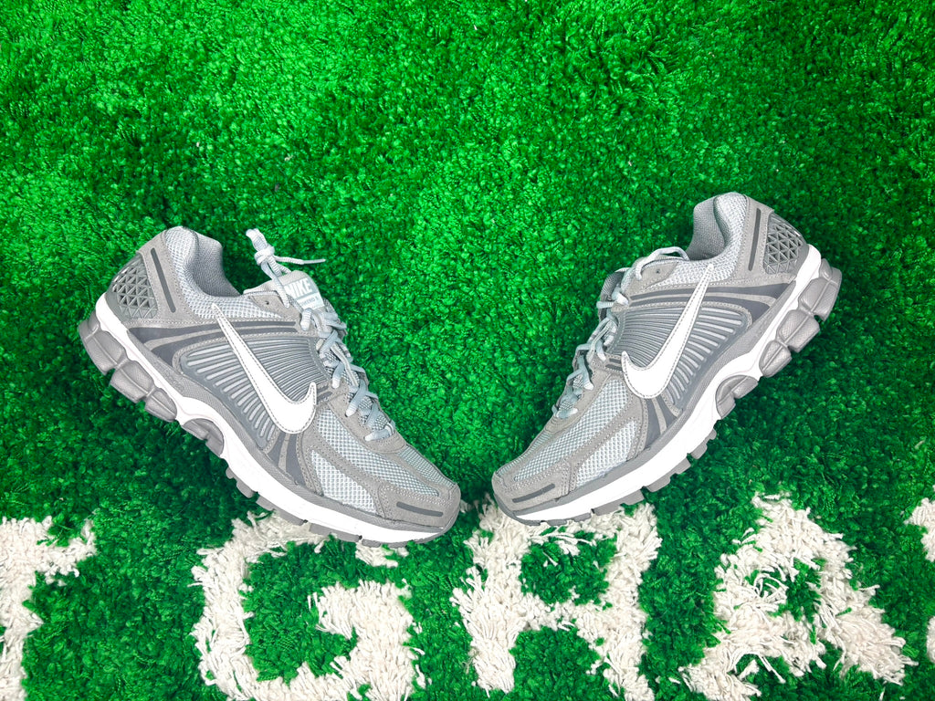 Nike Zoom Vomero 5 Cool Grey