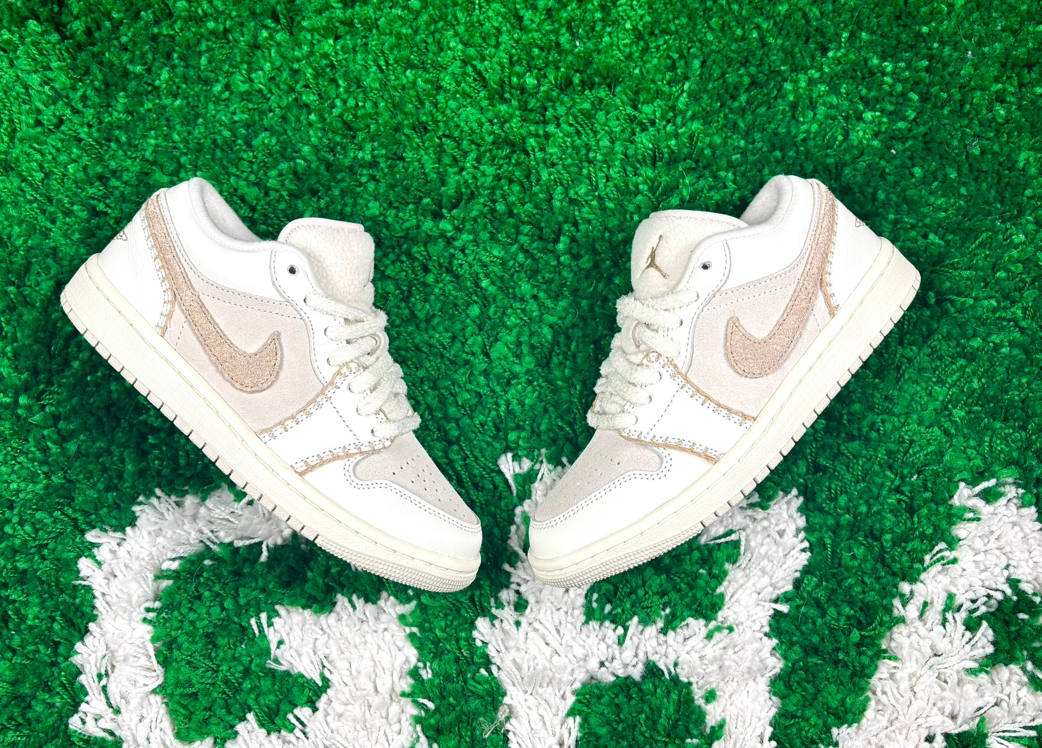 Air Jordan 1 Low Cozy Girl (Women's)