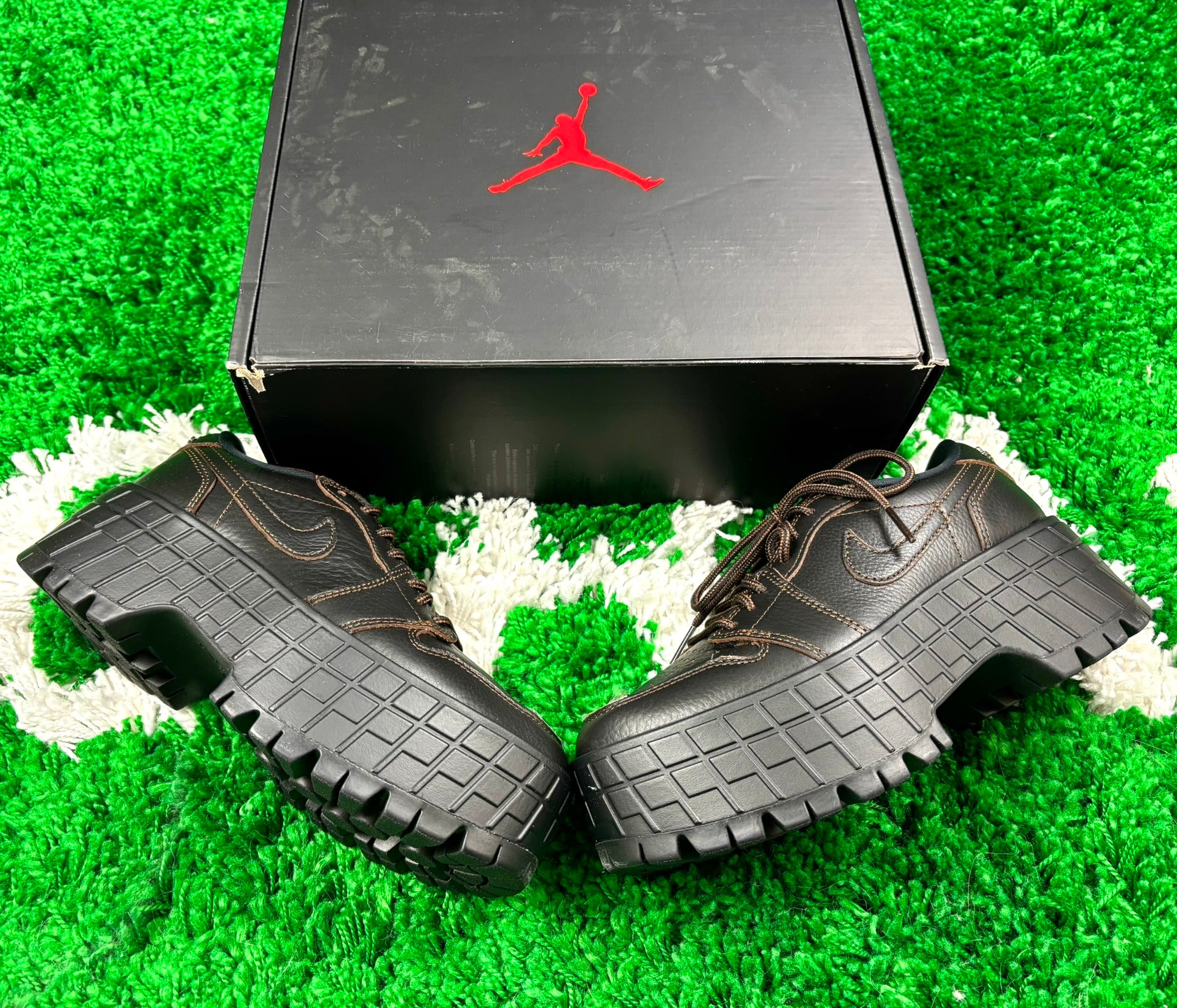 Air Jordan 1 Low Brooklyn Black Cacao (Women's)