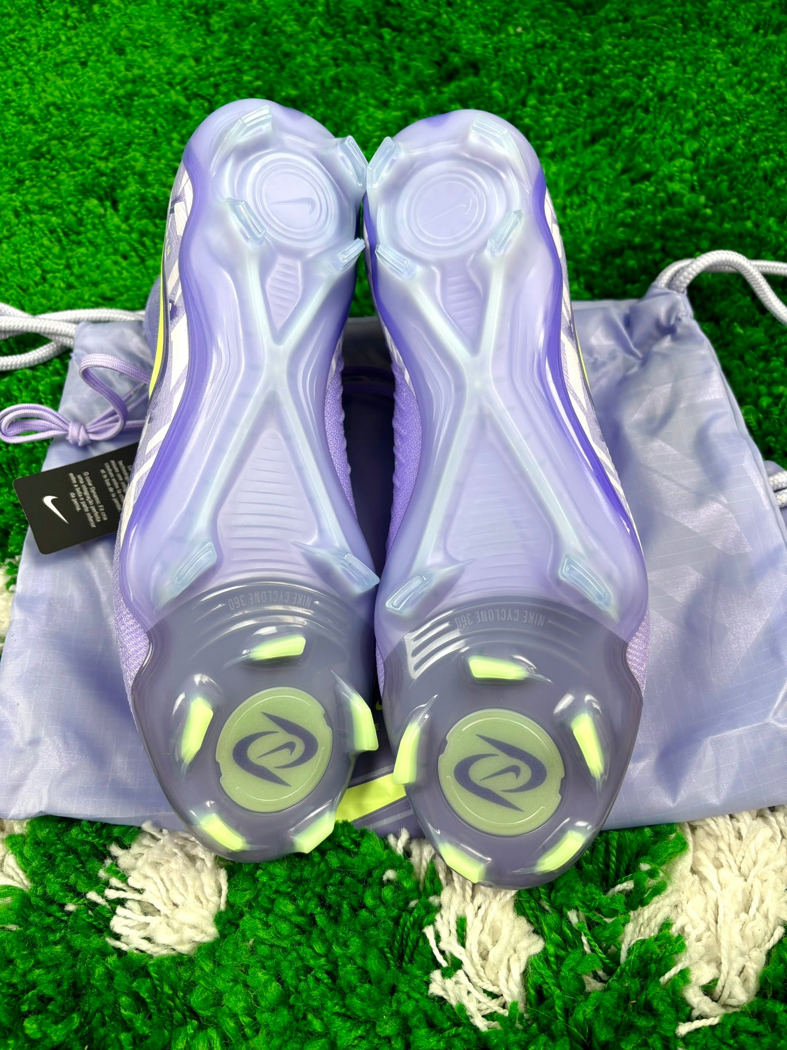 Nike Phantom Luna 2 Elite FG United Pack