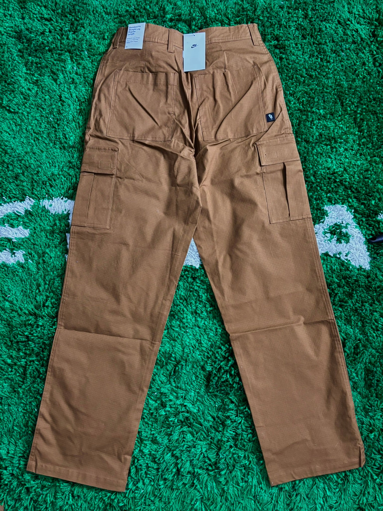 Nike Cargo Hose