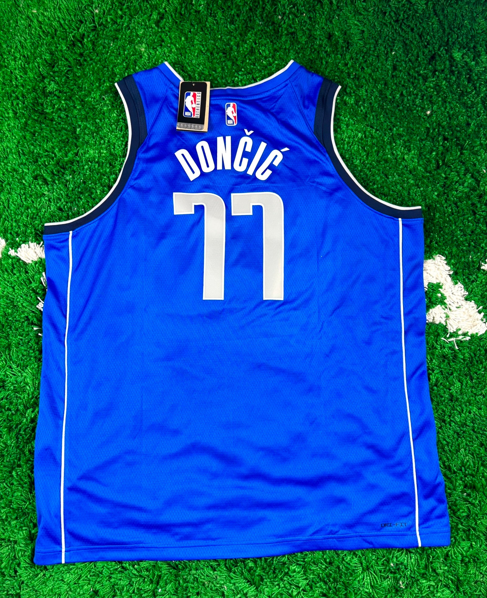 Nike DRI-FIT Jersey Doncic